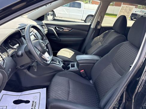 Used 2020 Nissan Rogue S w/ Special Edition Package AWD/4WD image 9