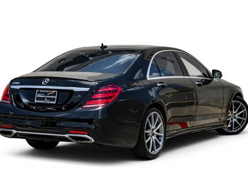 Used 2018 Mercedes-Benz S 560 Sedan image 8