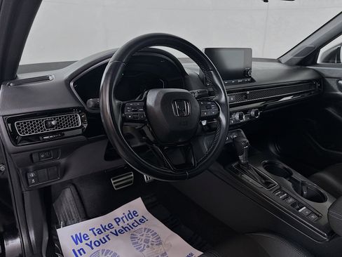 Used 2023 Honda Civic Sport image 9