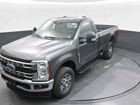 New 2025 Ford F350 XLT image 16