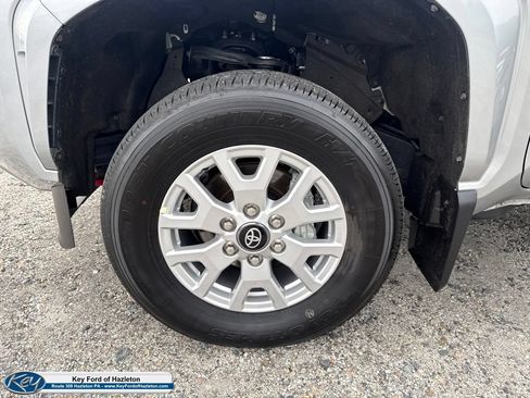 Used 2026 Toyota Tacoma SR5 AWD/4WD image 14