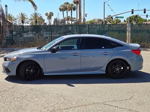 Used 2022 Honda Civic Sport image 11