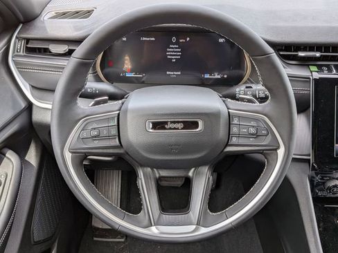 New 2026 Jeep Grand Cherokee Laredo X AWD/4WD image 19