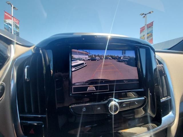 Used 2023 Chevrolet Traverse LS FWD image 14