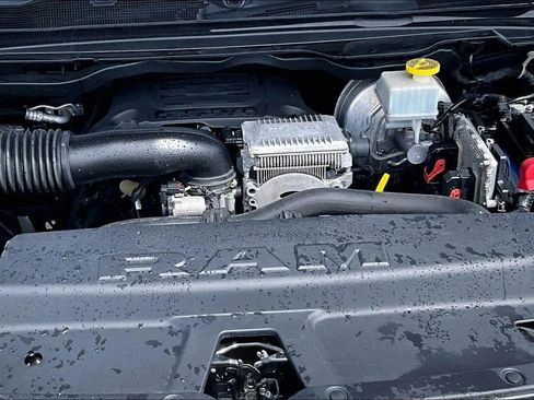 Used 2019 RAM 1500 Limited AWD/4WD image 36