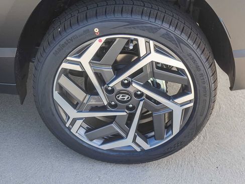 New 2026 Hyundai Kona SEL Premium image 9