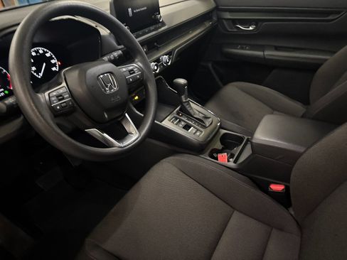 Used 2025 Honda CR-V LX image 11