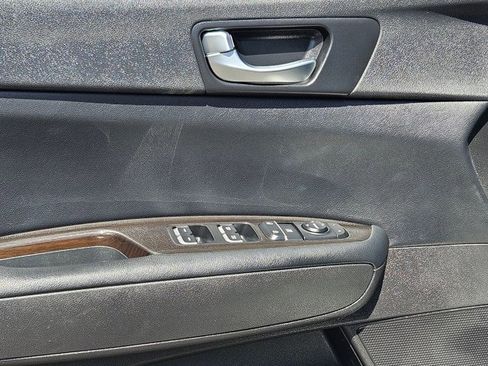 Used 2019 Kia Optima EX image 11