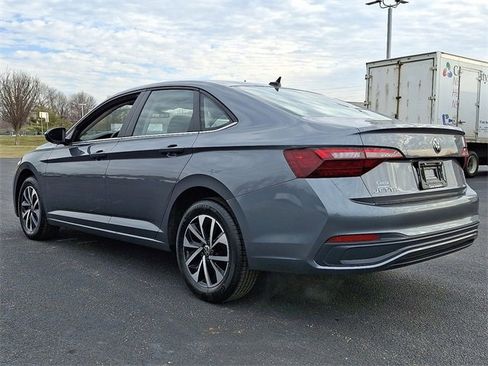 Used 2024 Volkswagen Jetta S image 7