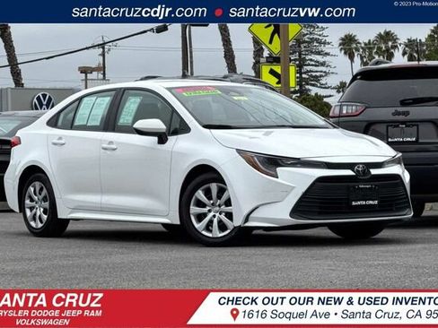 Used 2023 Toyota Corolla LE FWD image 1