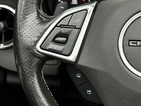 Used 2020 Chevrolet Camaro SS image 21