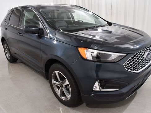 Used 2023 Ford Edge SEL w/ Convenience Package AWD/4WD image 5
