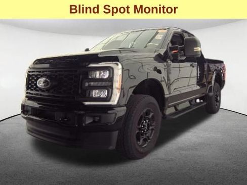 Used 2024 Ford F250 XL w/ STX Appearance Package AWD/4WD image 4