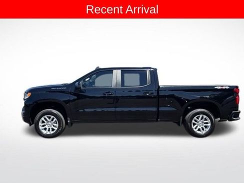 Used 2024 Chevrolet Silverado 1500 RST AWD/4WD image 4