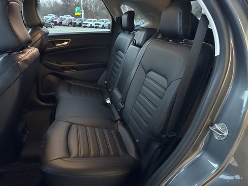 Certified 2024 Ford Edge SEL w/ Convenience Package image 35