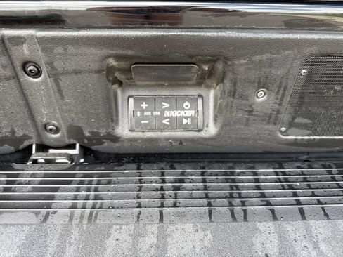 Used 2024 GMC Sierra 2500 Denali Ultimate AWD/4WD image 25