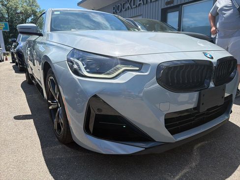 Used 2024 BMW 230i xDrive Coupe w/ Premium Package AWD/4WD image 3