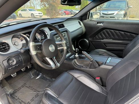 Used 2012 Ford Mustang GT Premium image 10