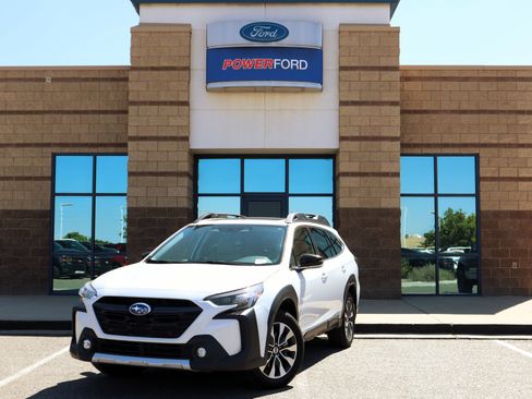 Used 2023 Subaru Outback Limited XT AWD/4WD image 2