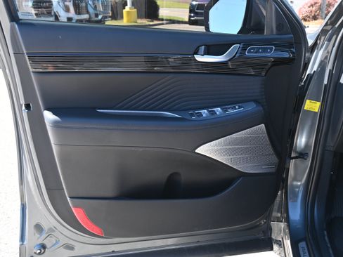 Used 2023 Hyundai Palisade Calligraphy FWD image 13