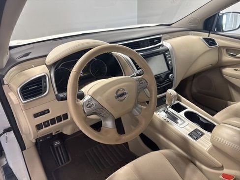 Used 2018 Nissan Murano SV w/ Premium Package FWD image 13