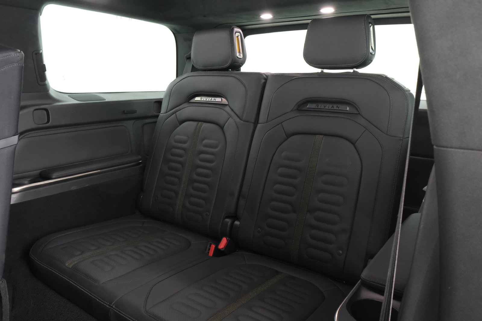 Used 2023 Rivian R1S Adventure Quad AWD/4WD image 37
