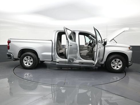 Used 2022 Chevrolet Silverado 1500 LT RWD image 29
