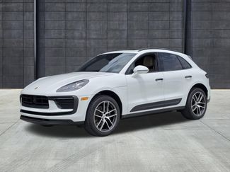 Used 2026 Porsche Macan AWD/4WD video 1