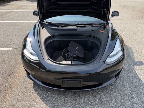 Used 2018 Tesla Model 3 Long Range RWD image 21