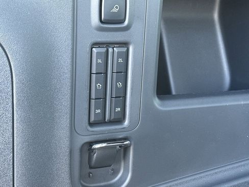 New 2026 Ford Expedition Tremor image 36