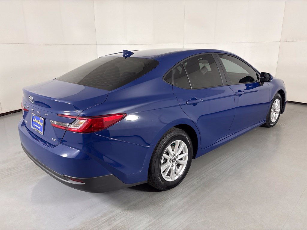 Used 2026 Toyota Camry LE FWD image 8