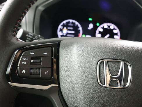 Used 2026 Honda Odyssey Sport-L image 12