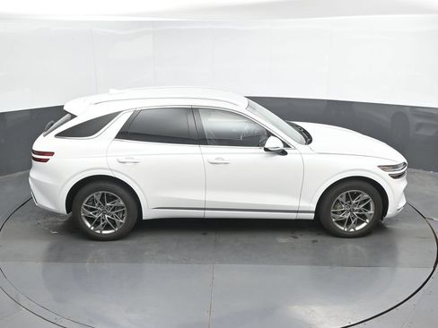 Used 2025 Genesis GV70 2.5T AWD/4WD image 34