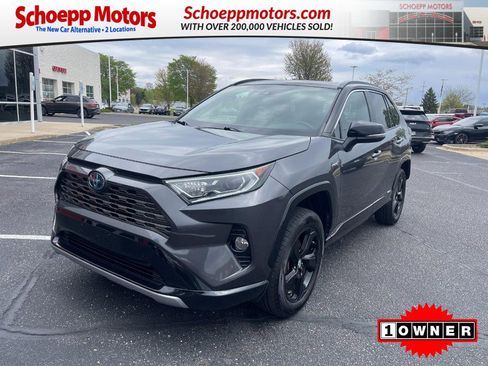 Used 2019 Toyota RAV4 XSE AWD/4WD image 1
