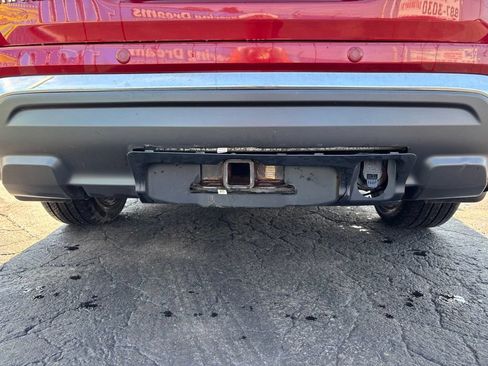 Used 2019 Nissan Pathfinder Platinum AWD/4WD image 4