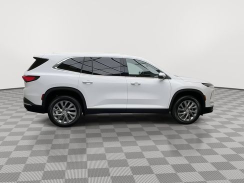 New 2026 Buick Enclave Preferred w/ LPO, Floor Liner Package image 41