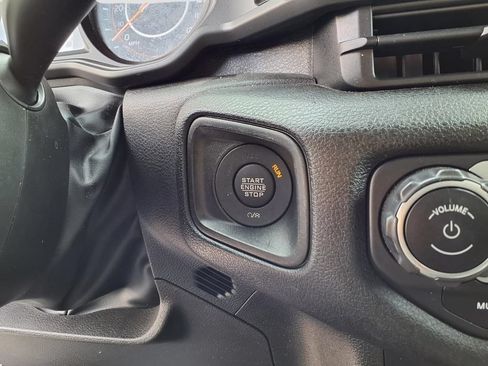 Used 2024 Jeep Wrangler Sport AWD/4WD image 13