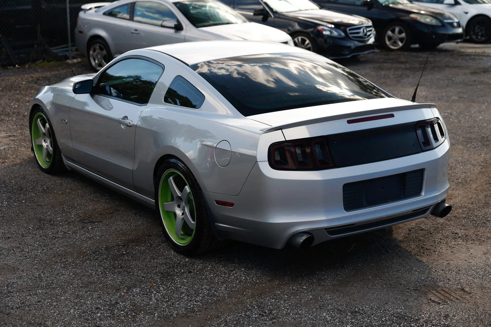 Used 2014 Ford Mustang GT w/ Brembo Brake Package RWD image 4