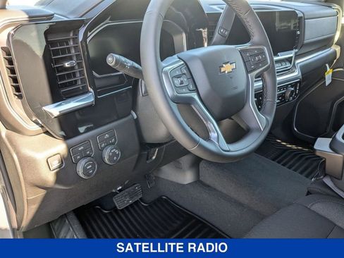 New 2026 Chevrolet Silverado 1500 LT AWD/4WD image 15