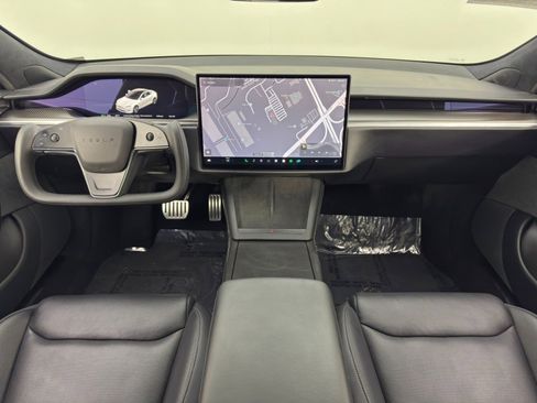 Used 2021 Tesla Model S Plaid image 13
