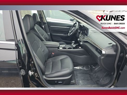 Used 2024 Nissan Altima 2.5 SL image 9