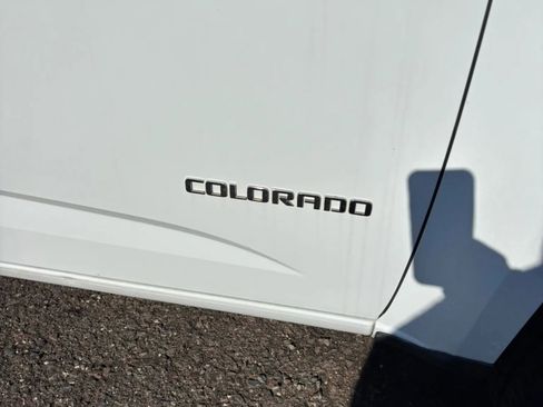 Used 2017 Chevrolet Colorado W/T w/ WT Convenience Package image 40