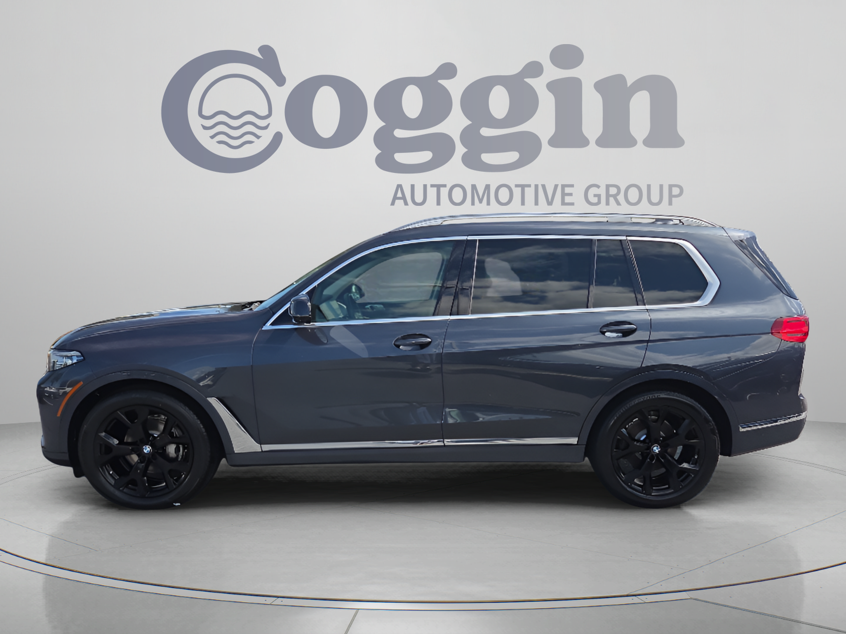 Used 2022 BMW X7 xDrive40i w/ Premium Package AWD/4WD image 2