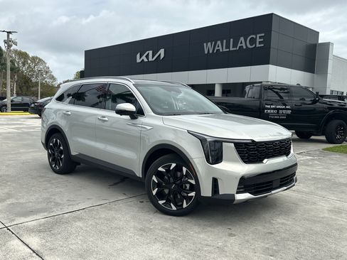 New 2026 Kia Sorento SX FWD image 1