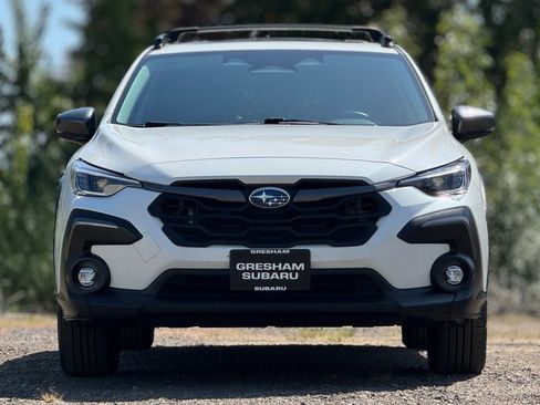 Certified 2025 Subaru Crosstrek 2.5i Limited w/ Popular Package #3A AWD/4WD image 2