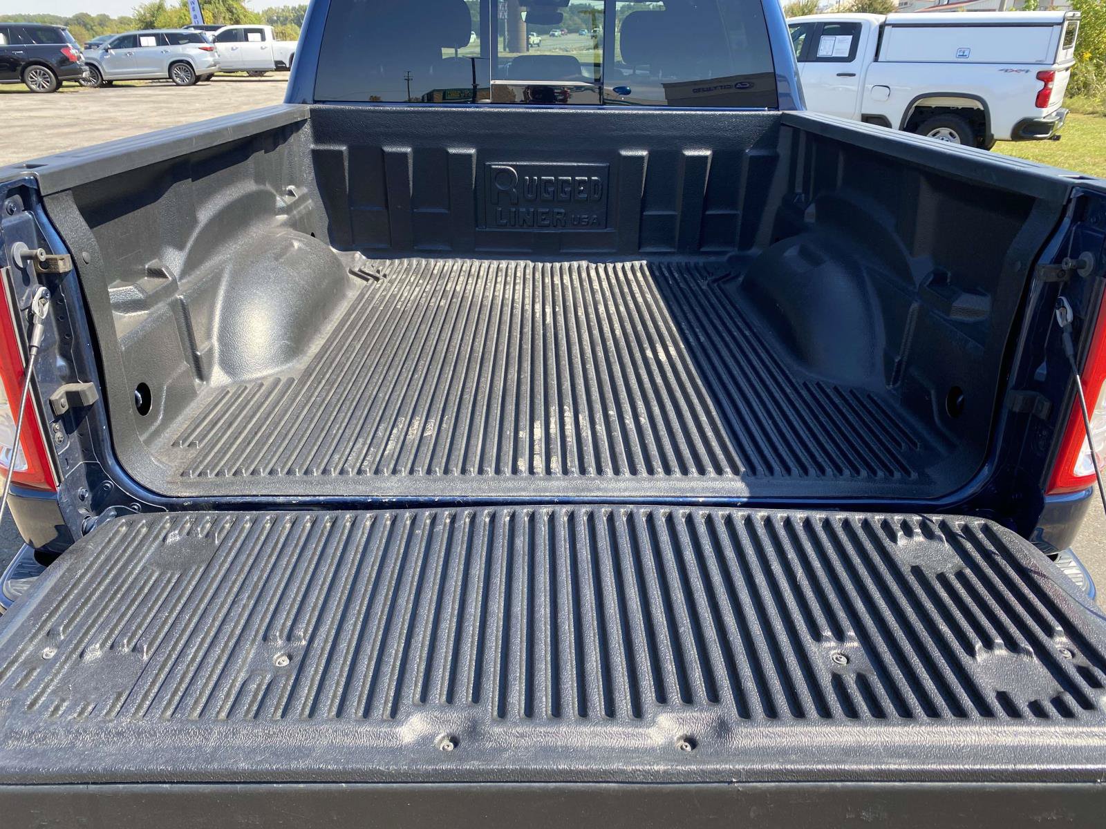 Used 2020 RAM 1500 Big Horn AWD/4WD image 34