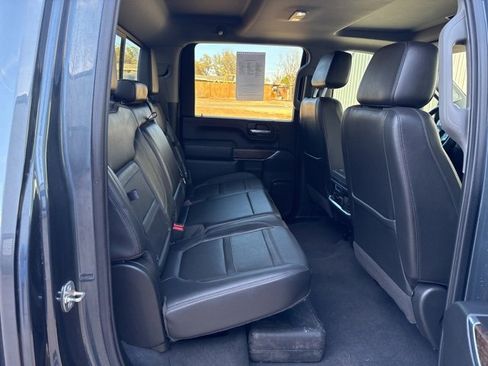 Used 2020 GMC Sierra 2500 Denali w/ Denali Ultimate Package image 11