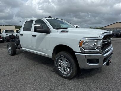 New 2024 RAM 3500 Tradesman