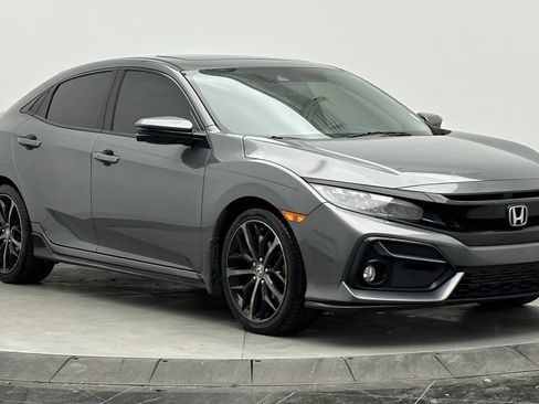 Used 2021 Honda Civic Sport Touring image 3
