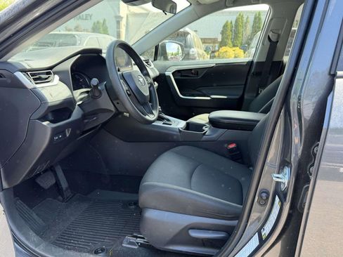 Used 2025 Toyota RAV4 LE image 15